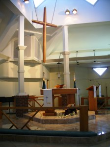 Christus Victor altar